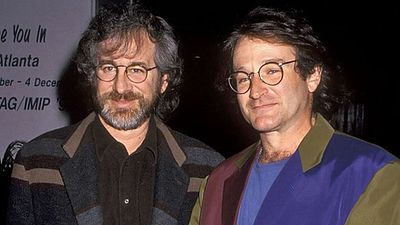 Steven Spielberg estuvo a punto de rendirse en su película más difícil y Robin Williams lo ayudó a recuperarse noticias imagen