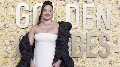 Lily Gladstone brilla en los Golden Globes 2024: Un homenaje a la historia silenciada de América noticias imagen