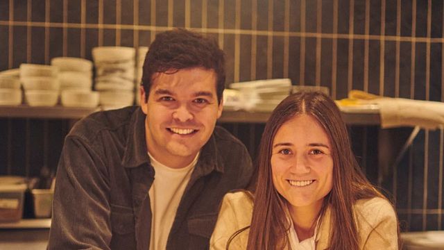 Estos dos colombianos, con millones de seguidores en redes, han recorrido el mundo probando los mejores restaurantes y ahora también escriben: Así es el libro de Bogotaeats noticias imagen